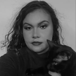 Ana Cláudia Oliveira Rezende